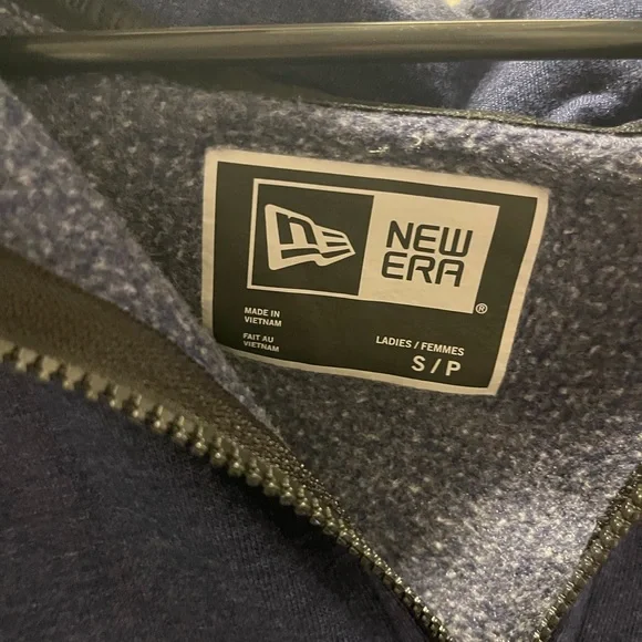 Jacket - Picture 4 of 4